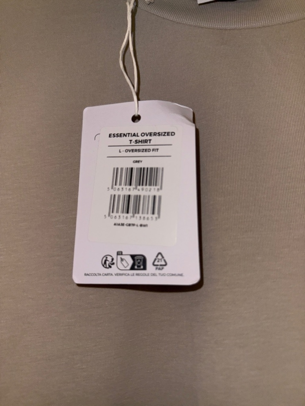 NWT Gymshark Men's Crew Neck T-Shirt in Light Taupe - Large - Picture 2 of 3